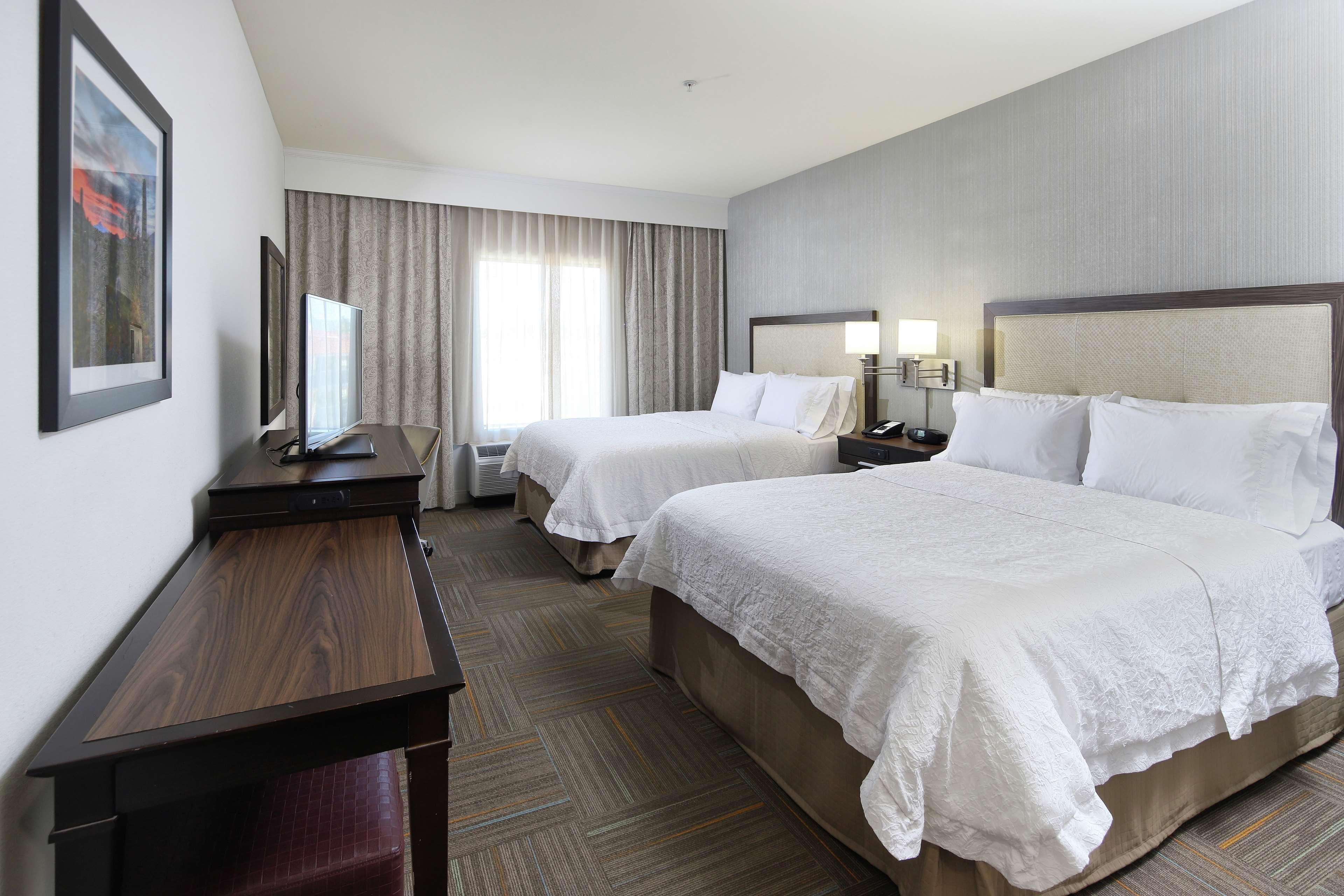 Hampton Inn & Suites Phoenix/Tempe Δωμάτιο φωτογραφία