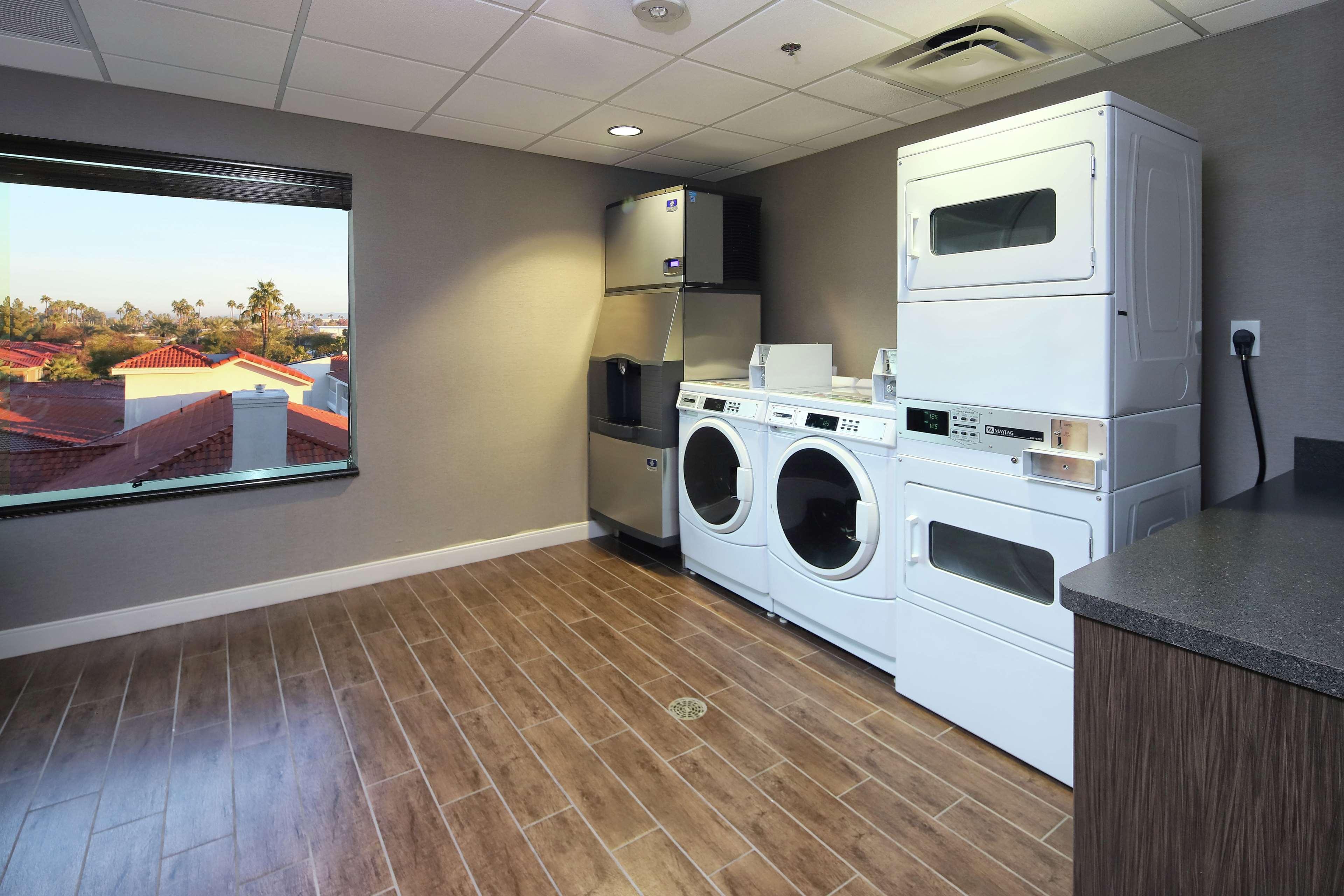 Hampton Inn & Suites Phoenix/Tempe Ανέσεις φωτογραφία